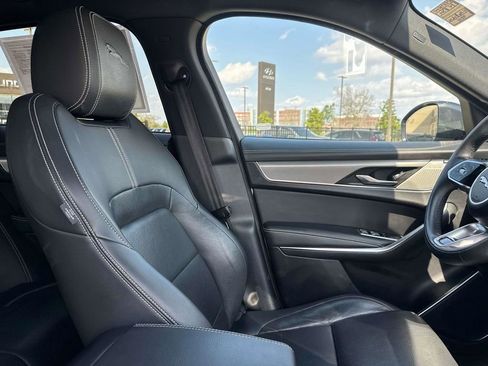 Used 2024 Jaguar F-PACE R-Dynamic S image 14