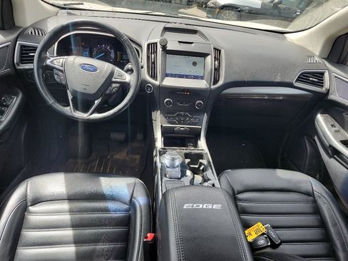 Used 2020 Ford Edge SEL image 15