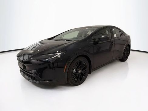 New 2026 Toyota Prius Plug-In Hybrid image 3