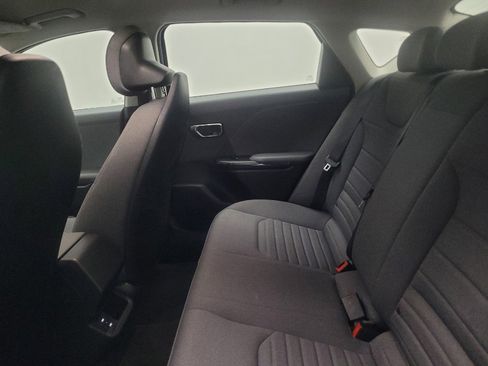 Used 2025 Kia K4 EX FWD image 18