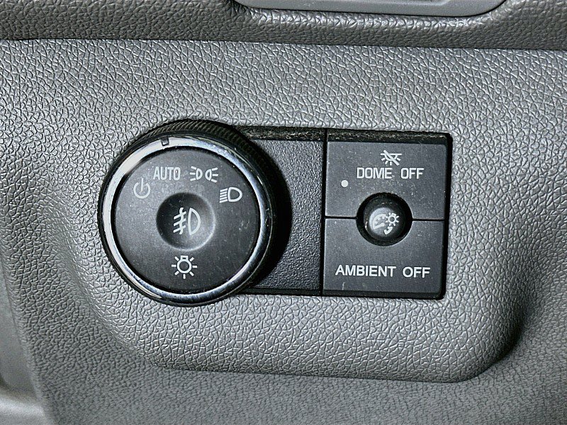 Used 2017 Chevrolet Traverse Premier FWD image 10