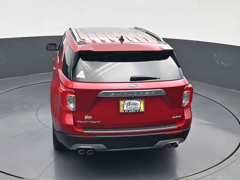 Used 2023 Ford Explorer Platinum w/ Premium Technology Package AWD/4WD image 19