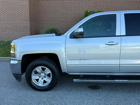 Used 2017 Chevrolet Silverado 1500 LT w/ All Star Edition AWD/4WD image 7