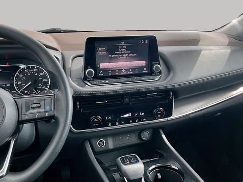 Certified 2021 Nissan Rogue SV FWD image 7