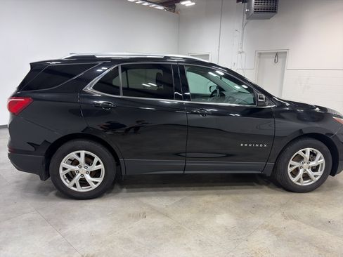 Used 2019 Chevrolet Equinox LT AWD/4WD image 6