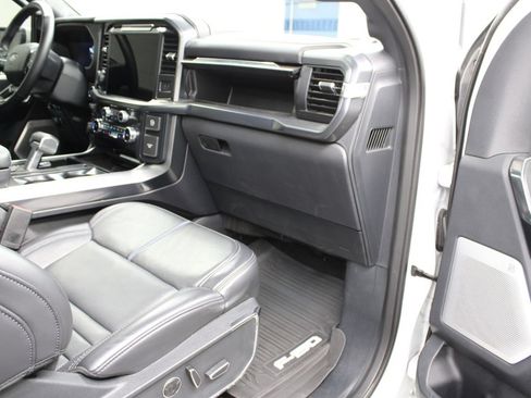 Used 2025 Ford F150 Platinum w/ FX4 Off-Road Package AWD/4WD image 45