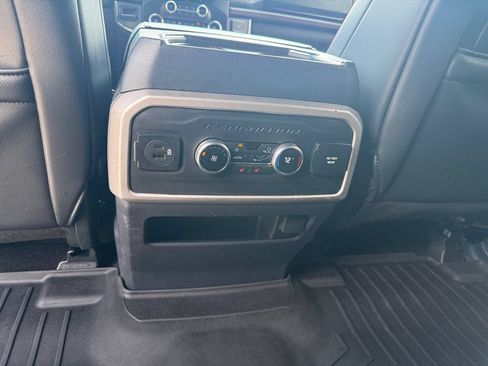 Used 2022 Ford Expedition Max Limited AWD/4WD image 19