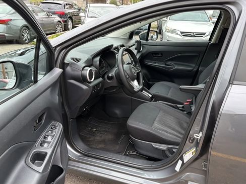 Used 2020 Nissan Versa S FWD image 23