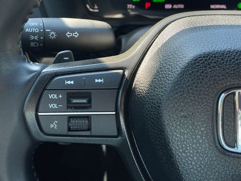 Used 2025 Honda Accord Sport image 14