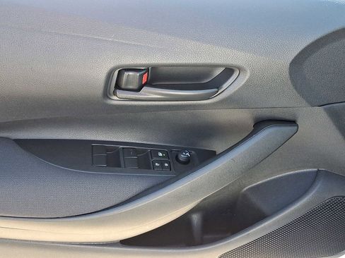 Certified 2025 Toyota Corolla LE image 15