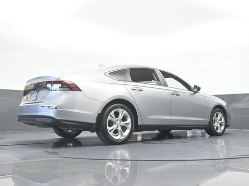 Used 2024 Honda Accord LX image 56