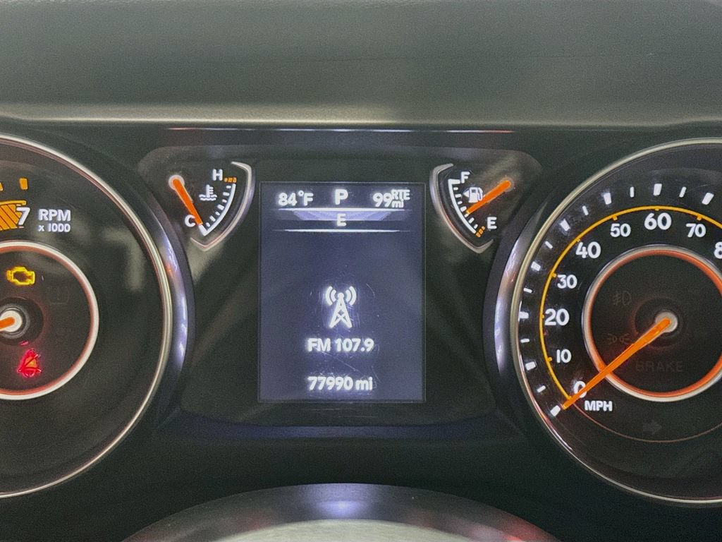 Used 2018 Jeep Wrangler Unlimited Sport AWD/4WD image 13