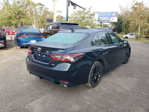 Used 2021 Toyota Camry XSE image 2
