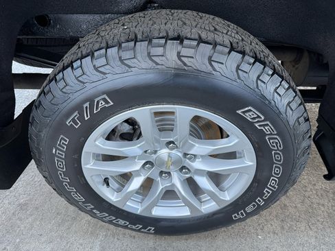 Used 2019 Chevrolet Silverado 1500 LT w/ All-Star Edition image 20