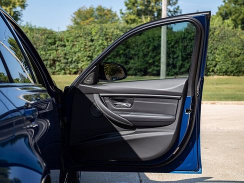 Used 2018 BMW M3 w/ Competition Package image 34