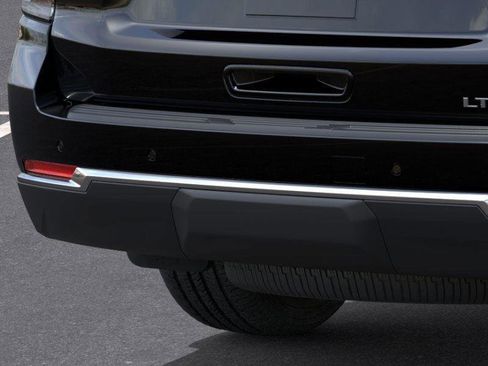 New 2026 Chevrolet Suburban LT w/ Comfort Package RWD image 14