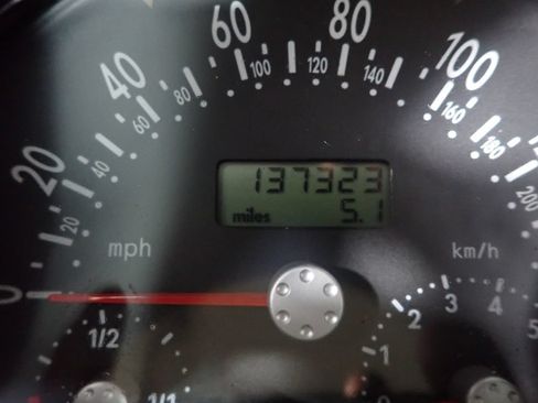Used 2000 Volkswagen Beetle GLS FWD image 30