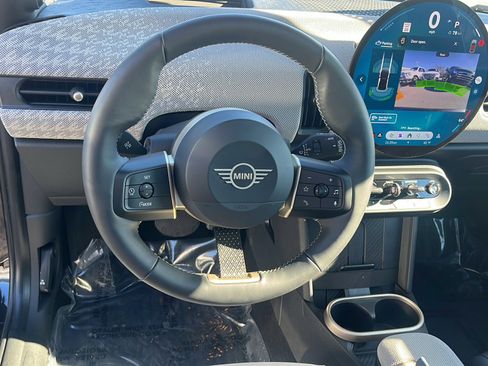 Used 2025 MINI Cooper S image 23