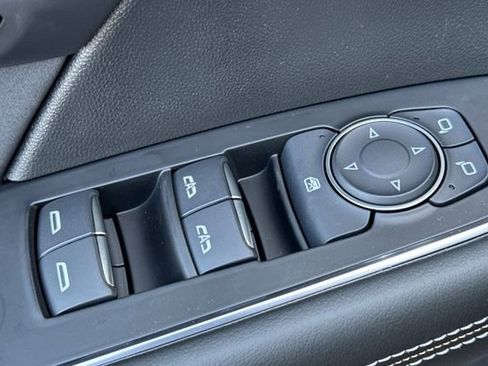 New 2026 Buick Envision Sport Touring image 12