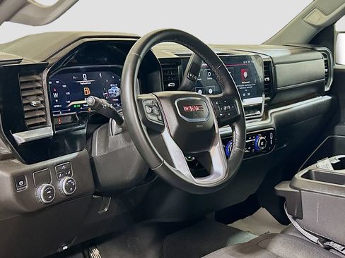 Used 2026 GMC Sierra 1500 SLE RWD image 7