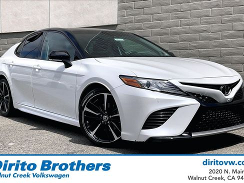 Used 2018 Toyota Camry XSE w/ Driver Assist Package FWD image 1