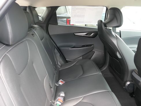 New 2025 Kia EV6 Wind image 21