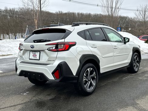 Certified 2025 Subaru Crosstrek 2.0i Premium image 4