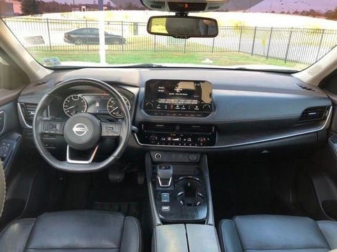 Used 2021 Nissan Rogue SL w/ Premium Package image 47