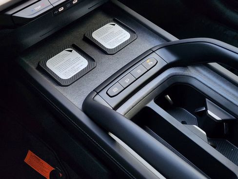 New 2027 Kia Telluride S image 13