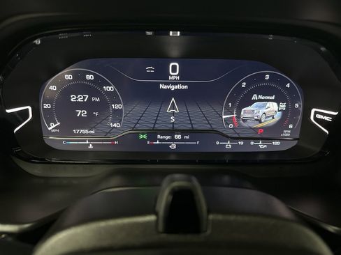 Used 2024 GMC Yukon Denali Ultimate AWD/4WD image 28