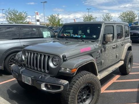 Used 2022 Jeep Wrangler Unlimited Sahara w/ Cold Weather Group AWD/4WD image 1