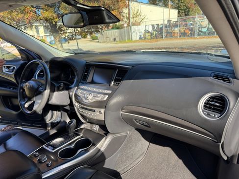 Used 2019 INFINITI QX60 Pure image 20