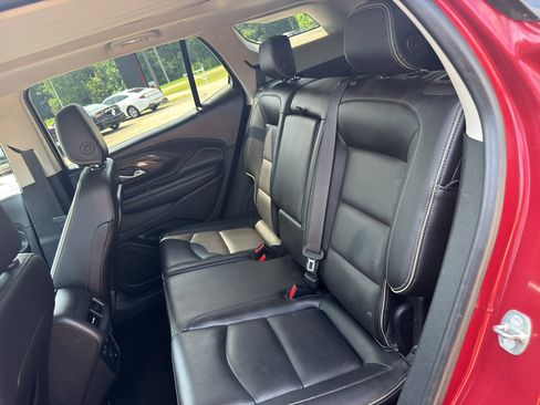 Used 2018 GMC Terrain Denali w/ Advanced Safety Package AWD/4WD image 9