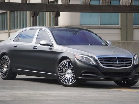 Used 2016 Mercedes-Benz Maybach S 600 image 3