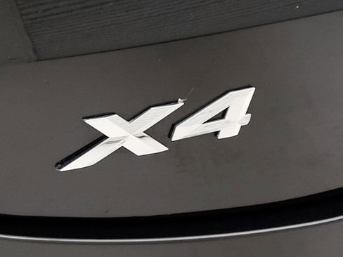 Used 2023 BMW X4 xDrive30i w/ M Sport Package image 10