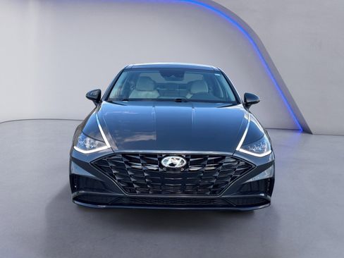 Used 2023 Hyundai Sonata SEL w/ Convenience Package image 3
