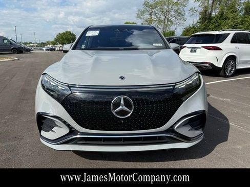 Certified 2023 Mercedes-Benz EQS 580 4MATIC SUV image 2