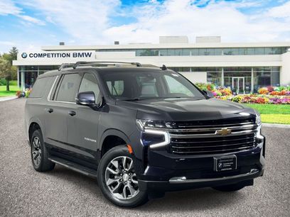 Used 2022 Chevrolet Suburban LT w/ LT Signature Package