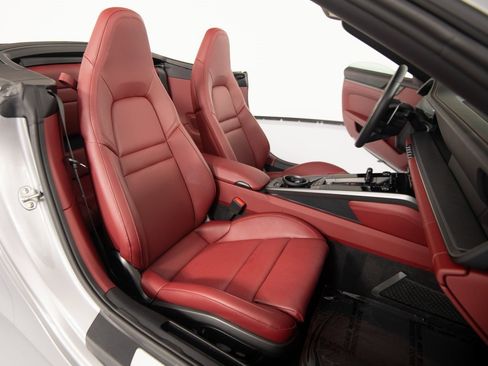 Certified 2024 Porsche 911 Carrera S image 23