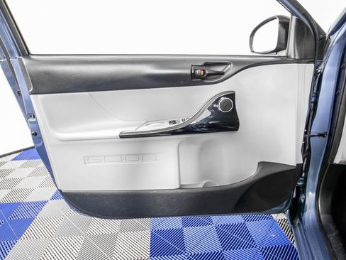 Used 2014 Scion iQ FWD image 10