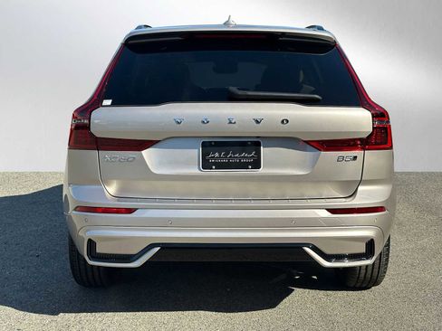 New 2026 Volvo XC60 B5 Plus w/ Protection Package Premier image 4