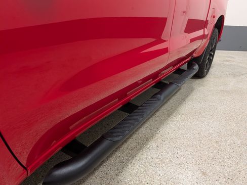 Used 2021 Chevrolet Silverado 1500 RST w/ Rally Edition AWD/4WD image 9