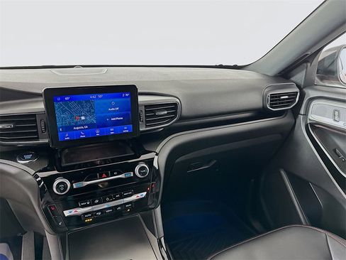 Used 2023 Ford Explorer ST-Line w/ Class IV Trailer Tow Package image 20