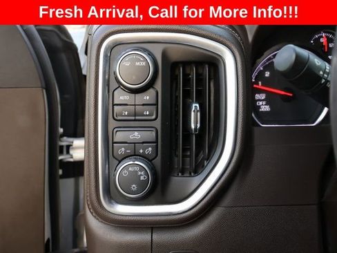 Used 2022 Chevrolet Silverado 1500 LT w/ Z71 Off-Road Package image 24