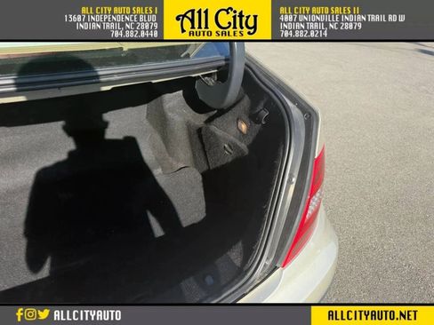 Used 2012 Mercedes-Benz C 250 Sedan image 35