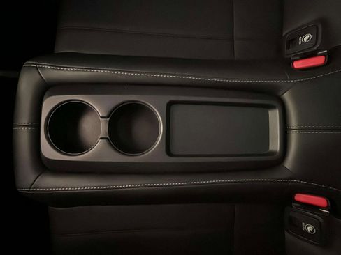 Used 2017 INFINITI Q60 2.0t w/ Moonroof Package image 34