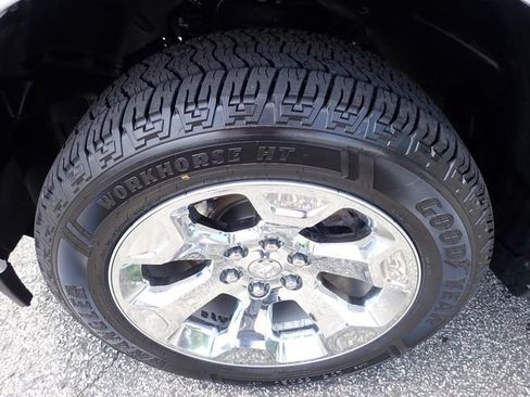 Used 2023 RAM 1500 Big Horn AWD/4WD image 12