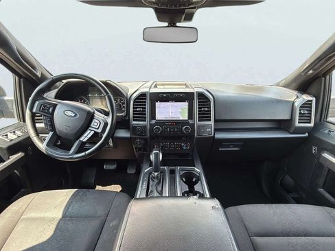 Used 2019 Ford F150 XLT w/ Equipment Group 302A Luxury AWD/4WD image 9