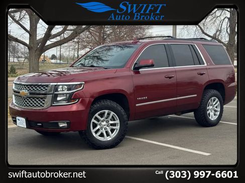 Used 2019 Chevrolet Tahoe LT w/ LT Signature Package AWD/4WD image 1