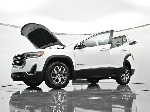 Certified 2023 GMC Acadia SLT image 47